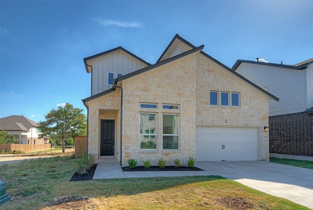 245 Darley Oak Drive, Dripping Springs