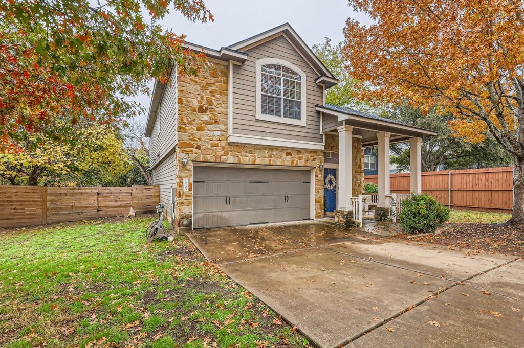 10205 Garbacz Drive 210, Austin