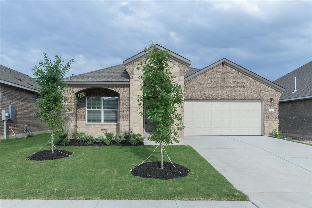 Photo of Listing #3353091