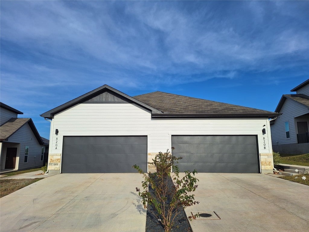 820 Staglin Street A, Buda