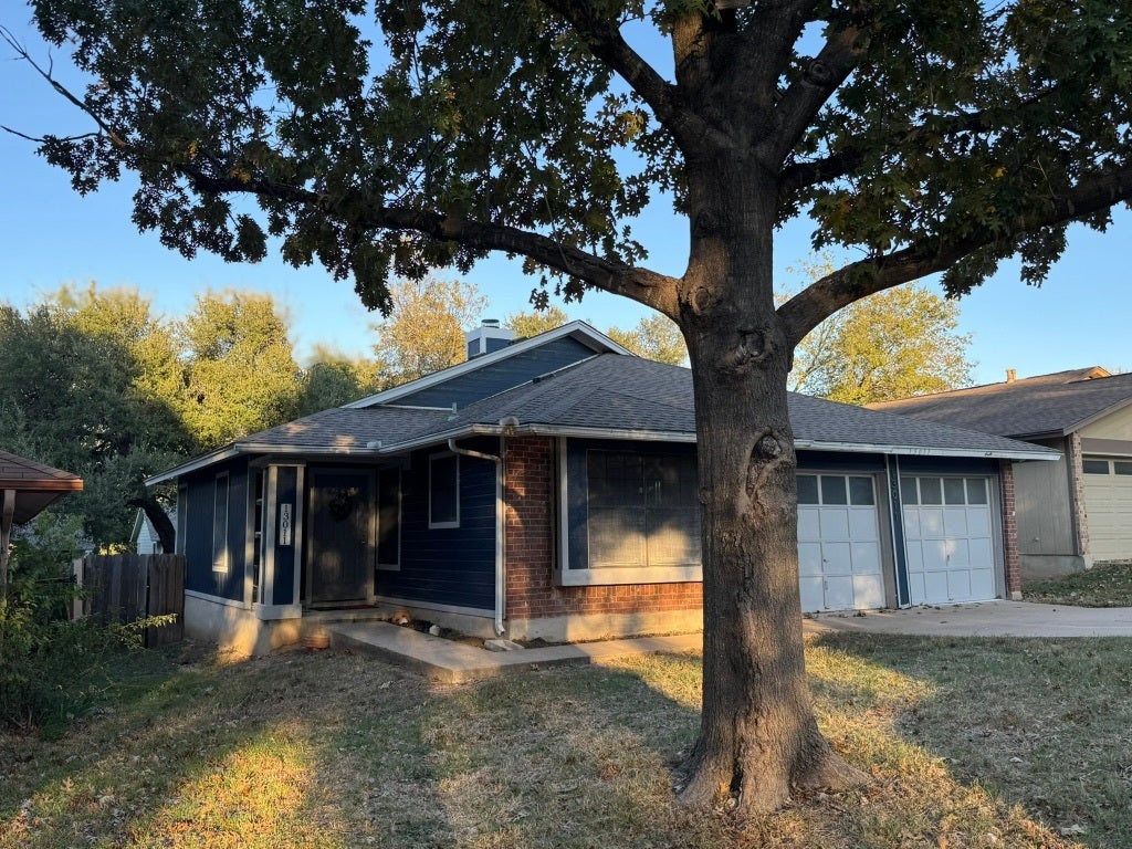 Photo of Listing #3531405