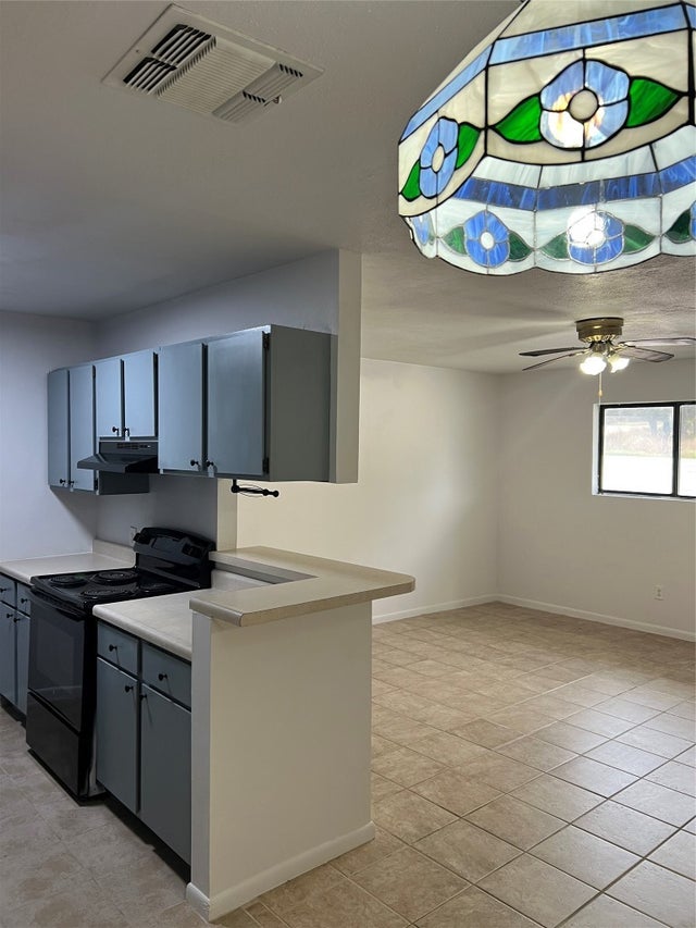 1301 Greenlawn Parkway C, Blanco