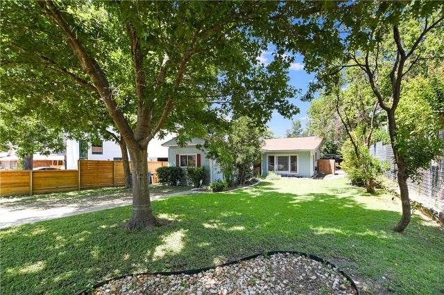 208 Braeswood Road, Austin