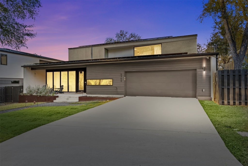5704 Driftwood Drive, Austin