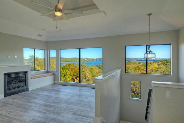 15501 Rock Creek, Austin