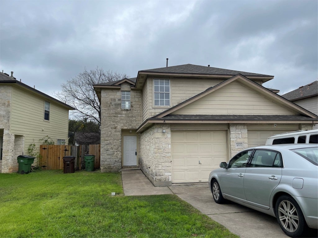 1013 Christopher Street A, Round Rock