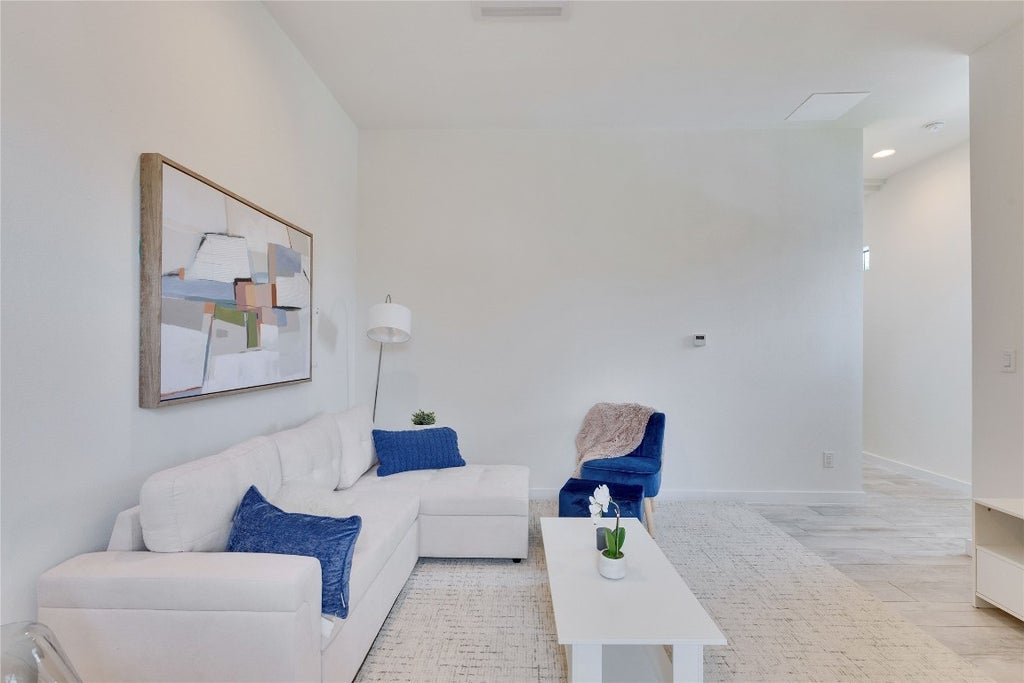 808 E Lydia Street, Austin