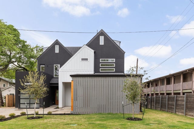 1402 Summit Street A, Austin
