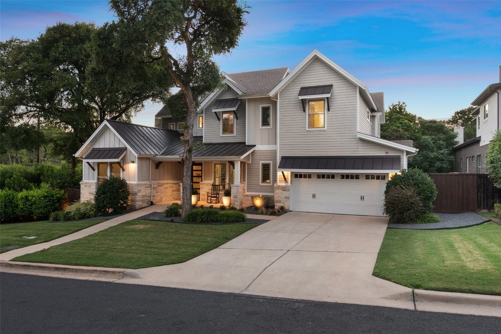 1002 Meriden Lane, Austin