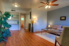 1011 W 23rd Street 203, Austin