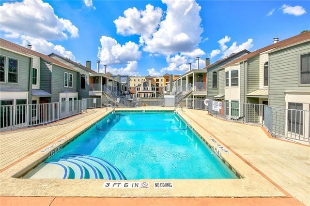 2529 Rio Grande 64, Austin