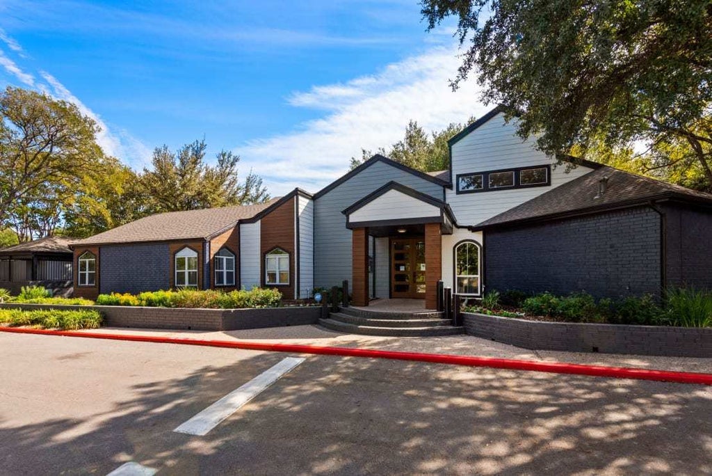 12001 Metric Boulevard 201, Austin