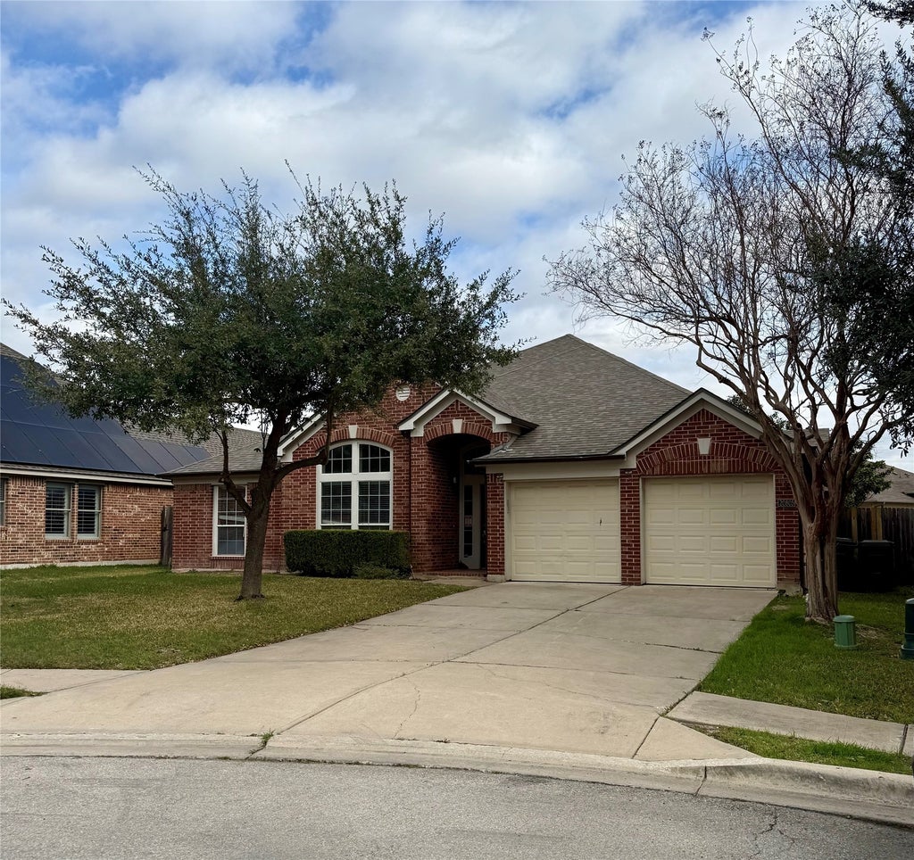 20805 Prestwick Drive, Hutto