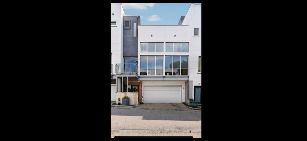 4801 S Congress Avenue F4, Austin