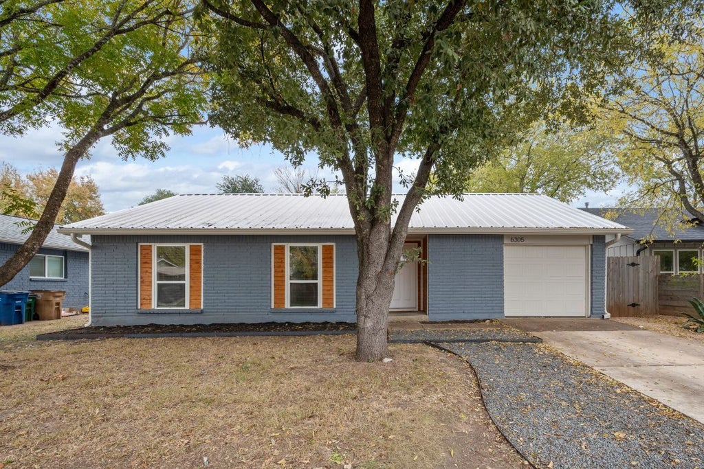 6305 Clubway Lane, Austin
