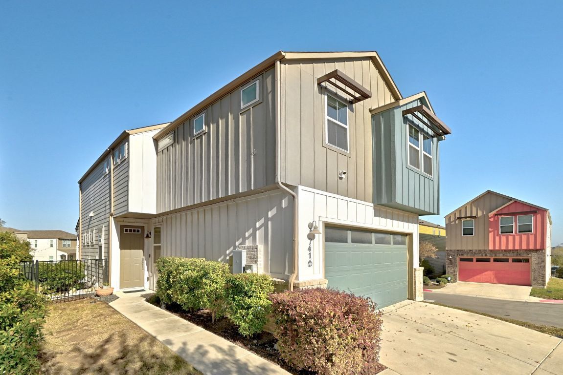 Photo of Listing #1233065