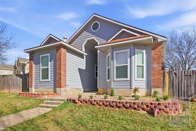 2104 Cervin Boulevard, Austin