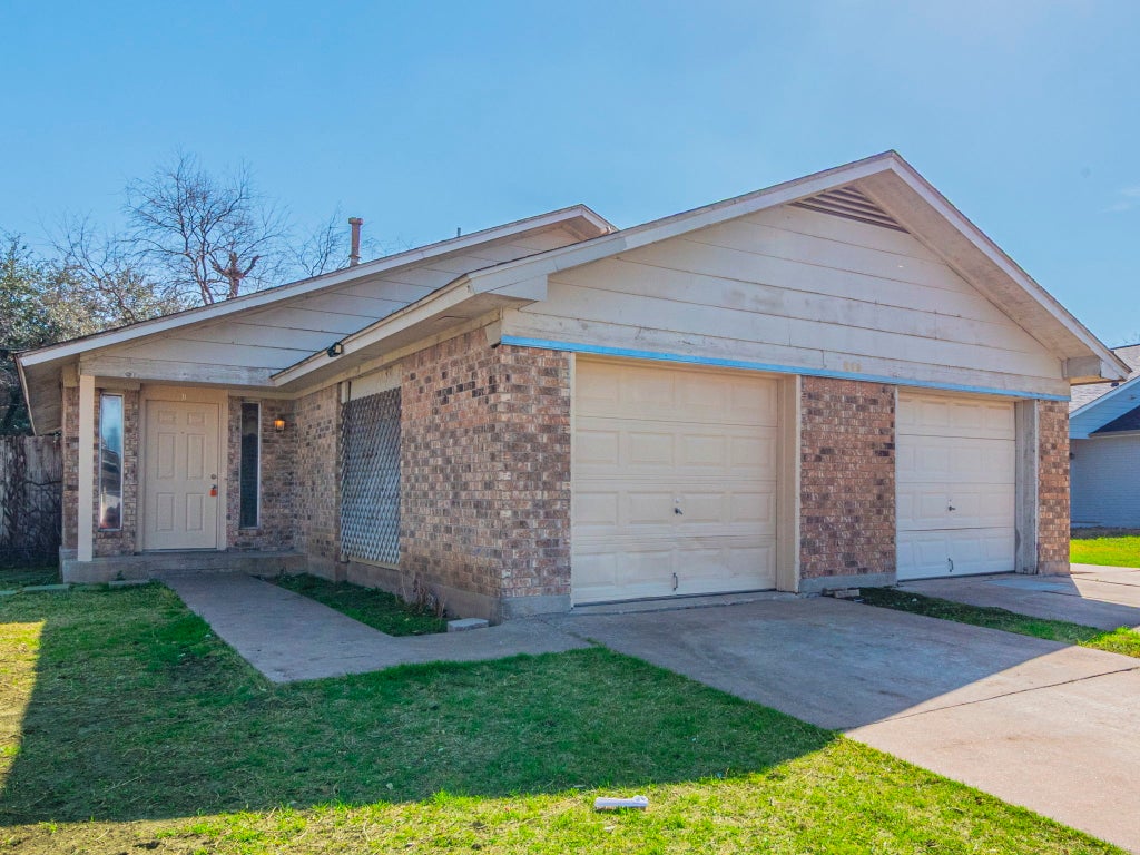 605 Misty Morning Way B, Round Rock