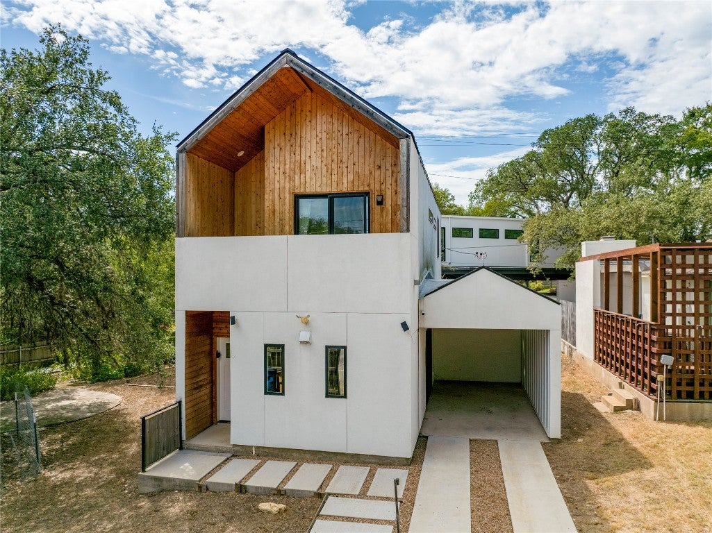 Photo of Listing #1477676