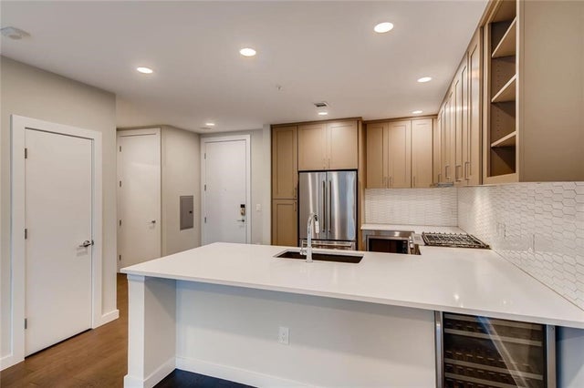 900 S 1st Street 310, Austin