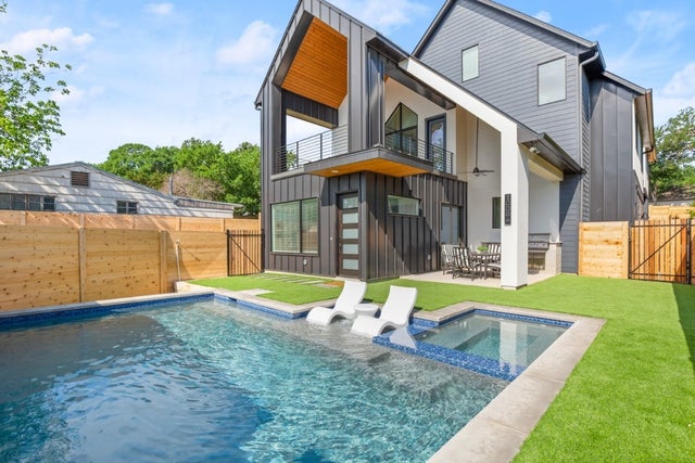 1006 Winsted Lane A, Austin