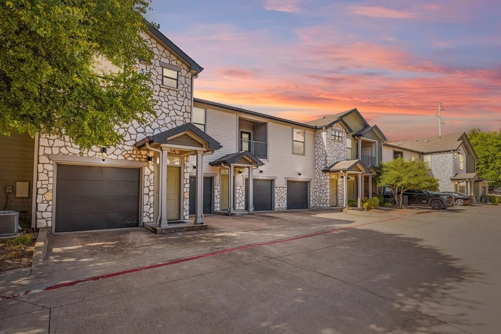 8515 S Interstate 35 Road 11102, Austin