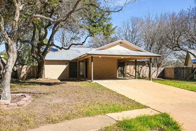 1402 Waterloo Trail A, Austin