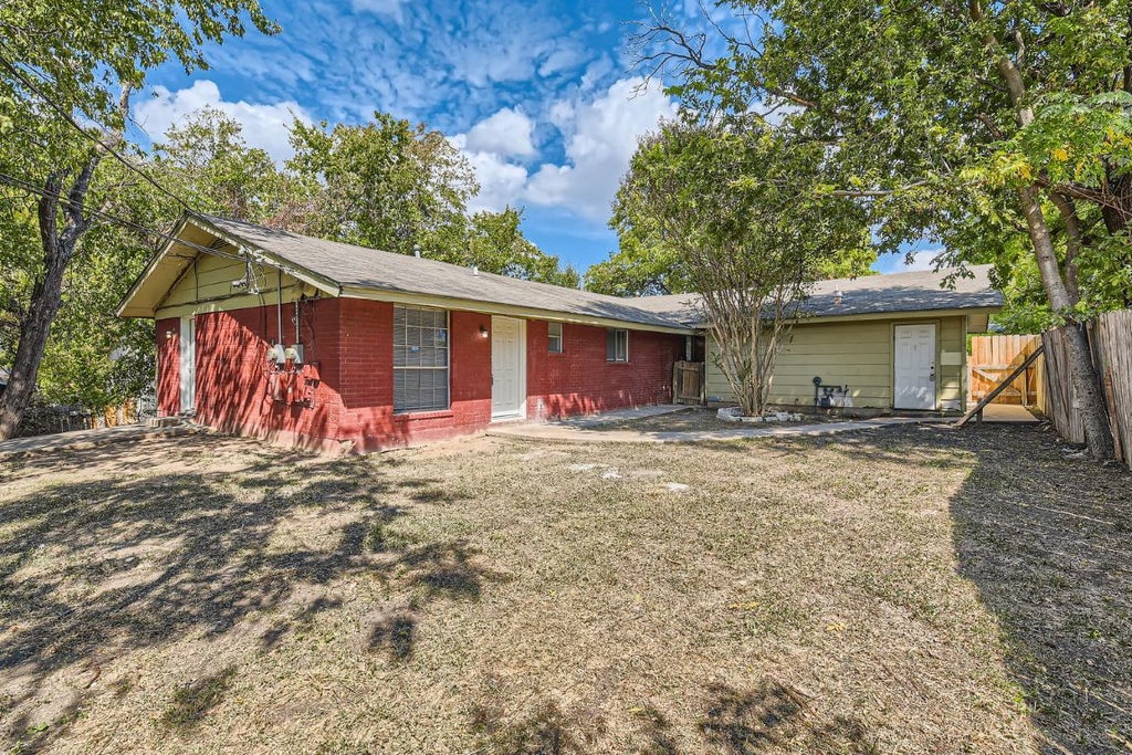 2516 Glen Springs Way B, Austin