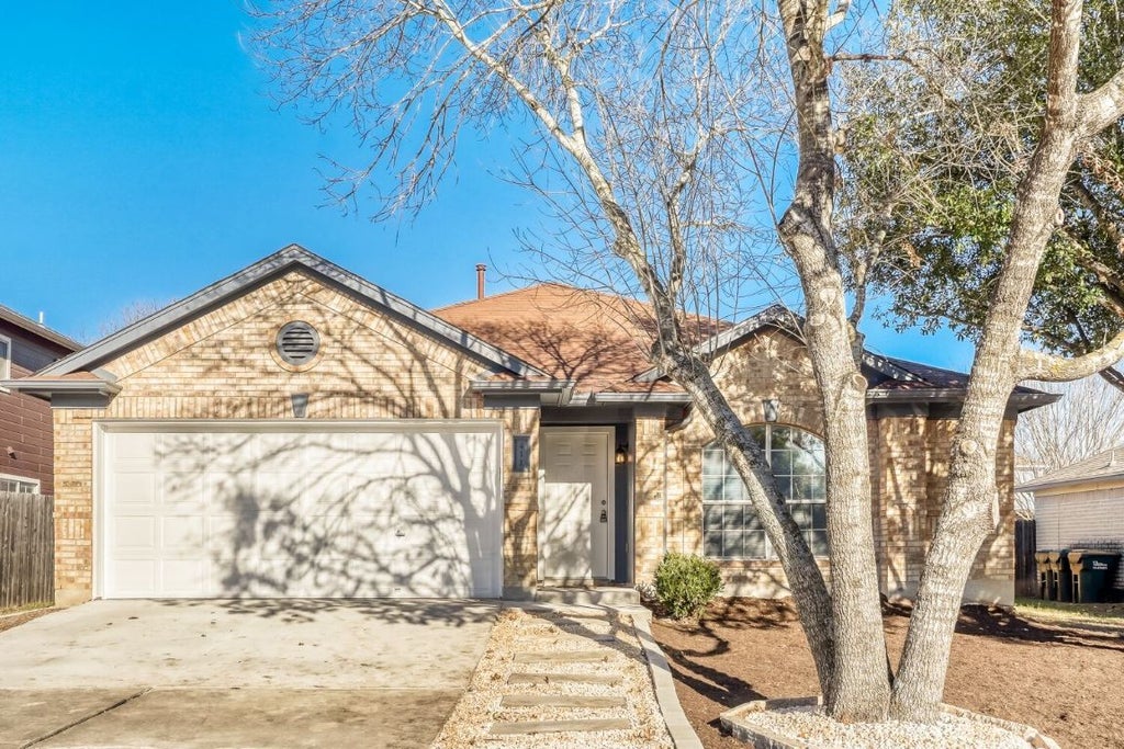 411 Masonwood Drive, Kyle