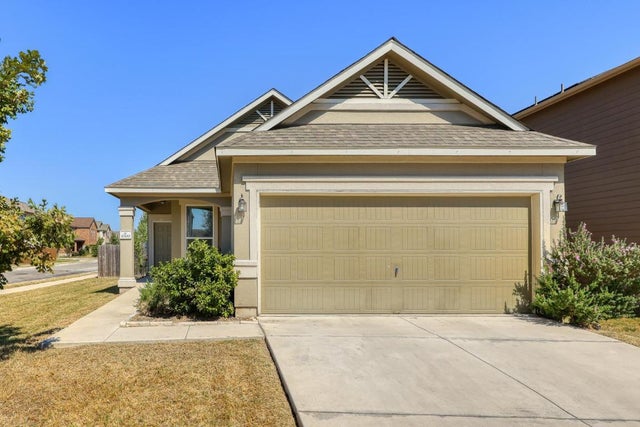 6300 Garden Rose Path, Austin