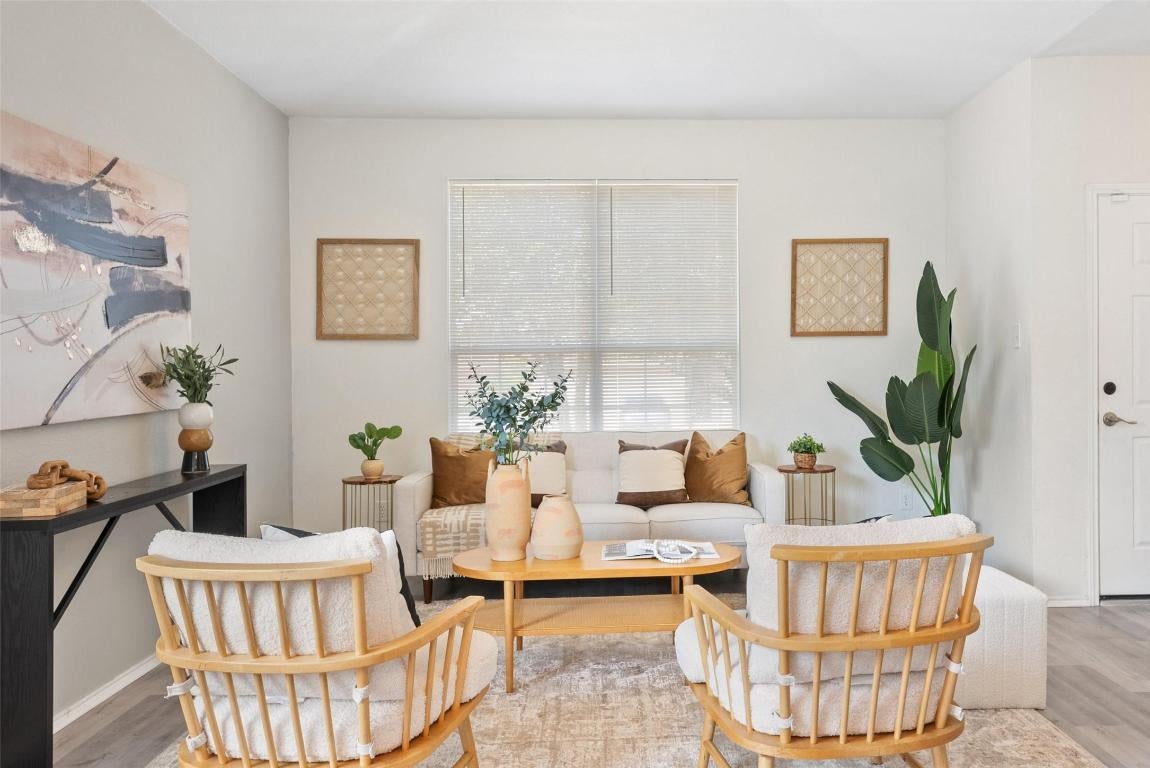 Photo of Listing #3864019