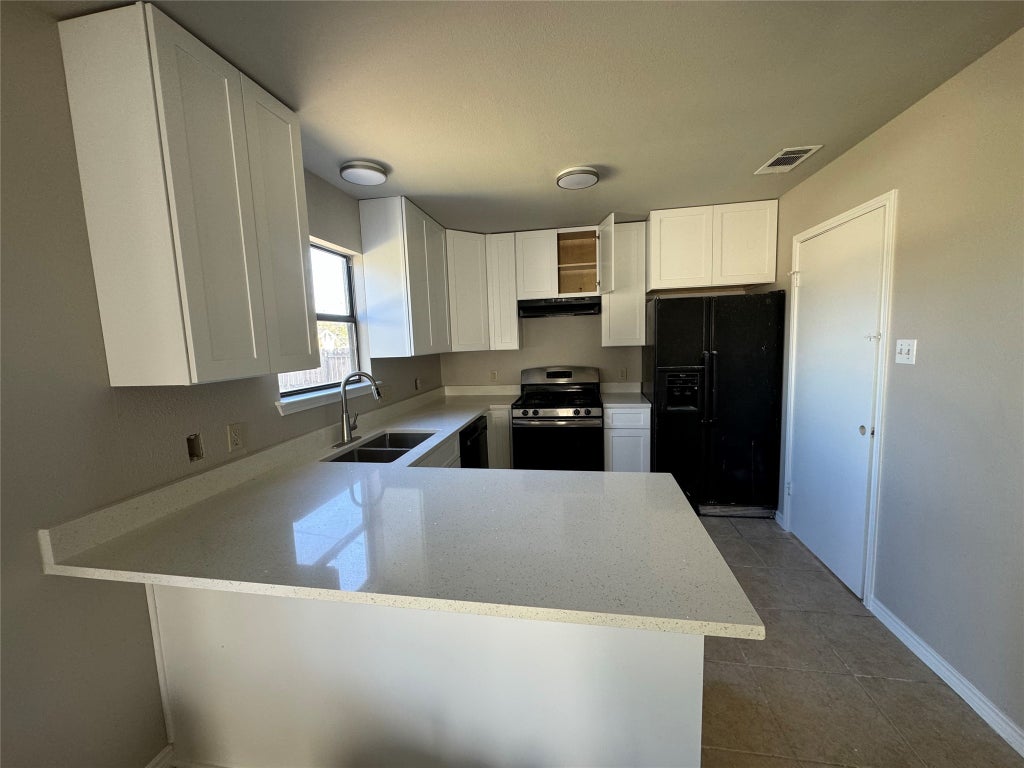 1106 York Castle Drive, Pflugerville