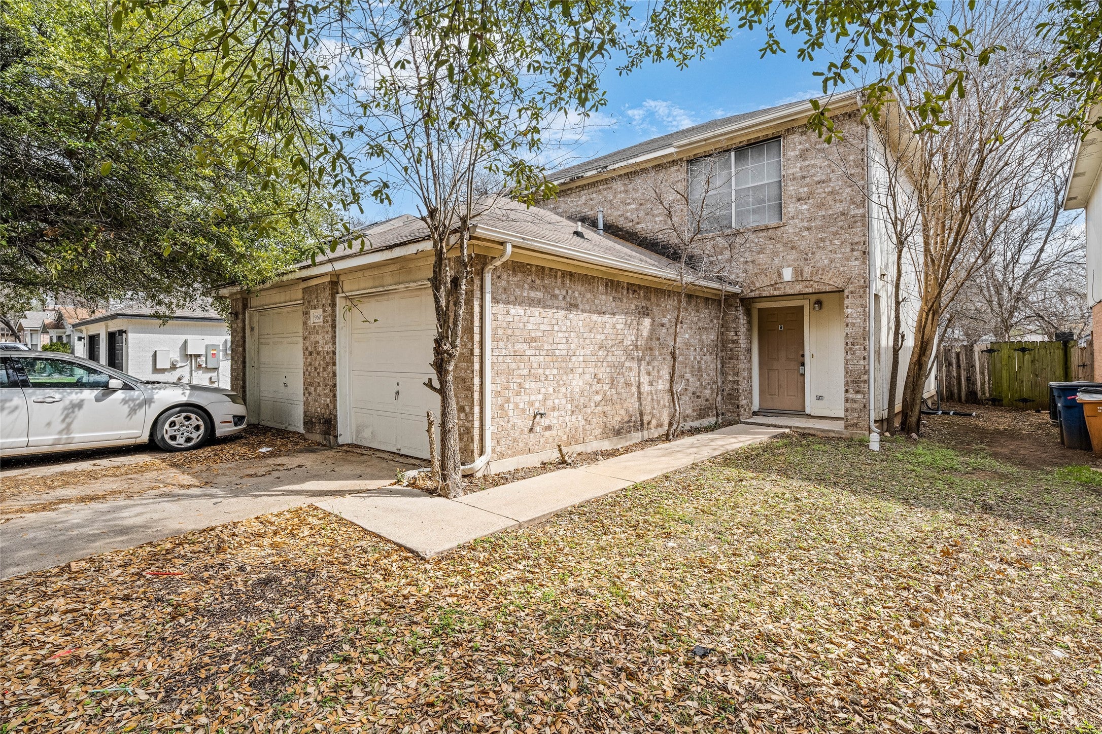 Photo of Listing #1756541