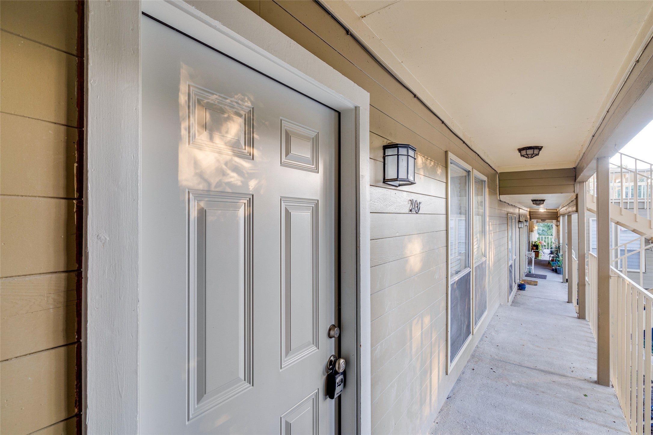 Photo of Listing #9228505