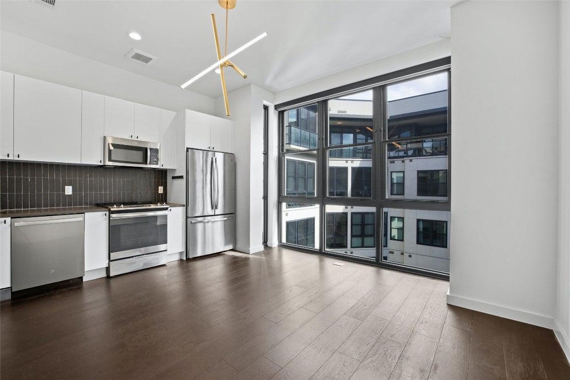 Photo of Listing #8206022