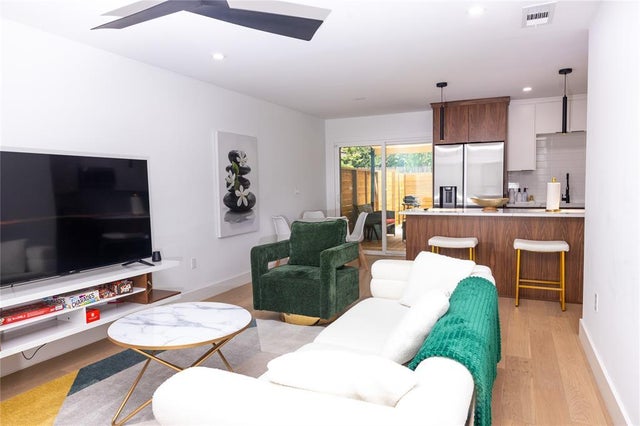 1402 Braes Ridge Drive B, Austin