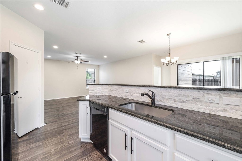 9000 Edmundsbury Drive, Austin