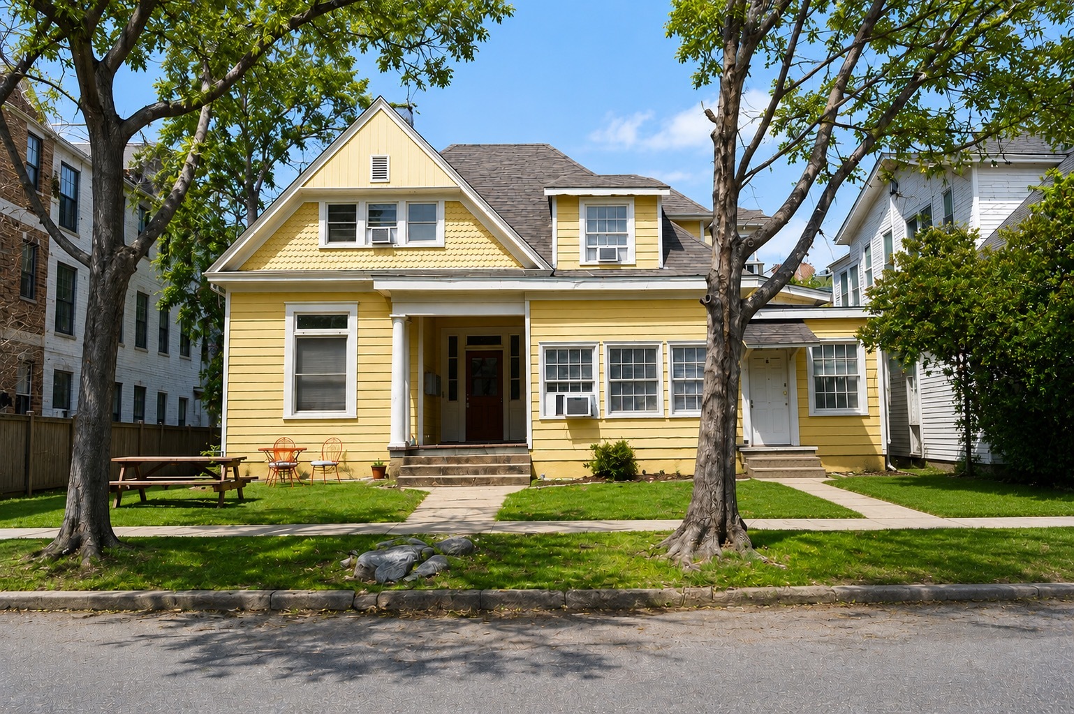 Photo of Listing #3861485