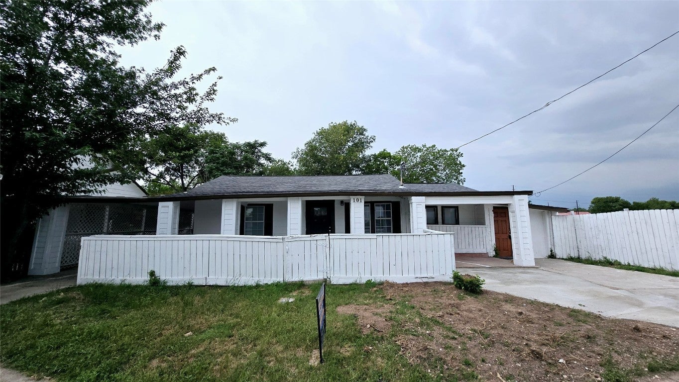 Photo of Listing #9031675