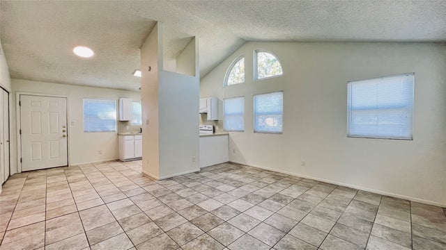 8901 Pineridge Drive B, Austin