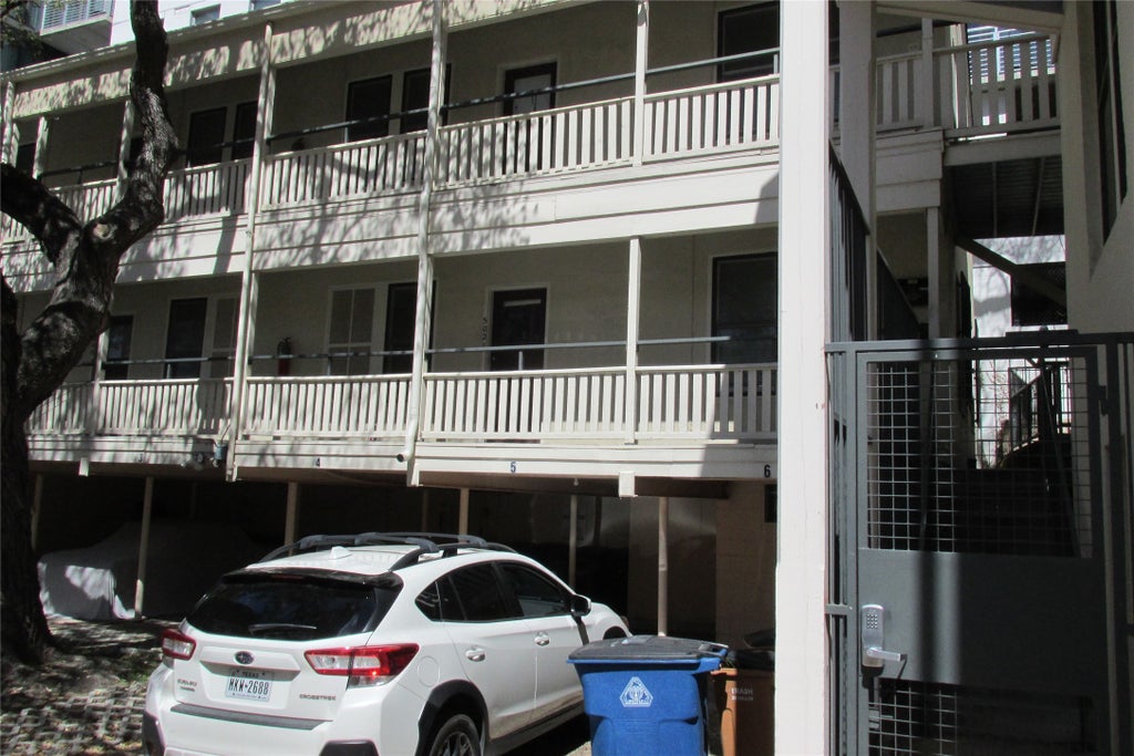 800 San Antonio Street 504 W 8th, Austin