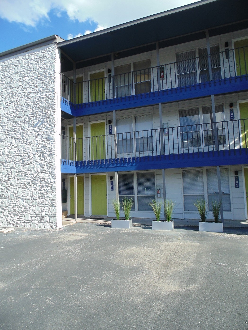 Photo of Listing #5180051