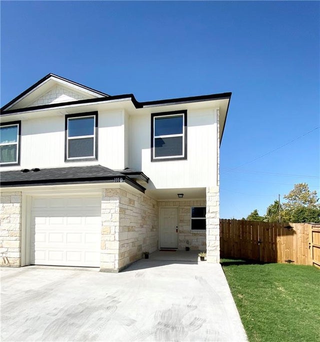 100 Sandstone Drive D, Jarrell