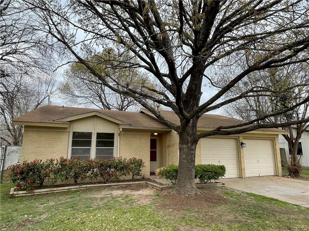 1911 Heathwood Circle, Round Rock