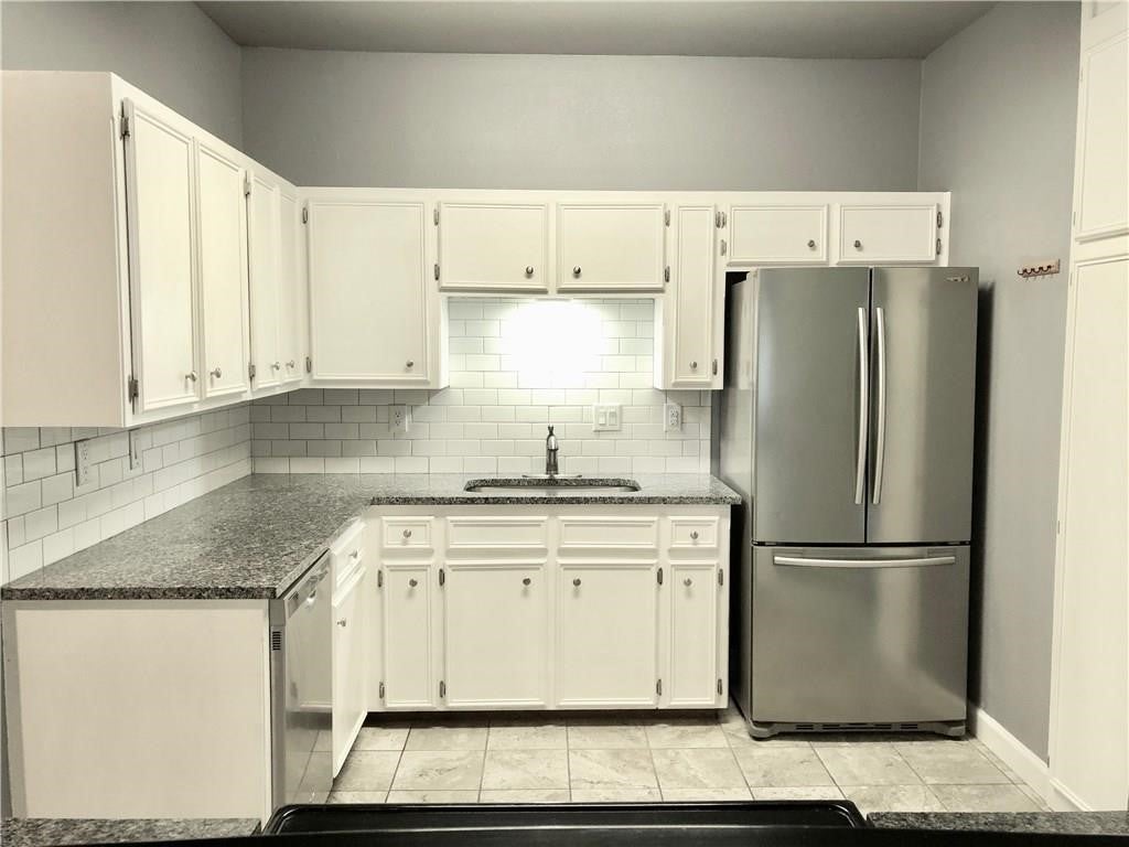 Photo of Listing #9455337