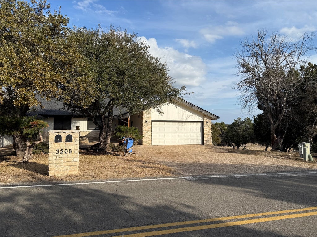 3205 Mac Arthur Avenue B, Lago Vista