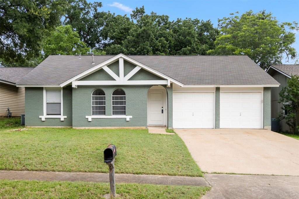 11704 Natrona Drive, Austin