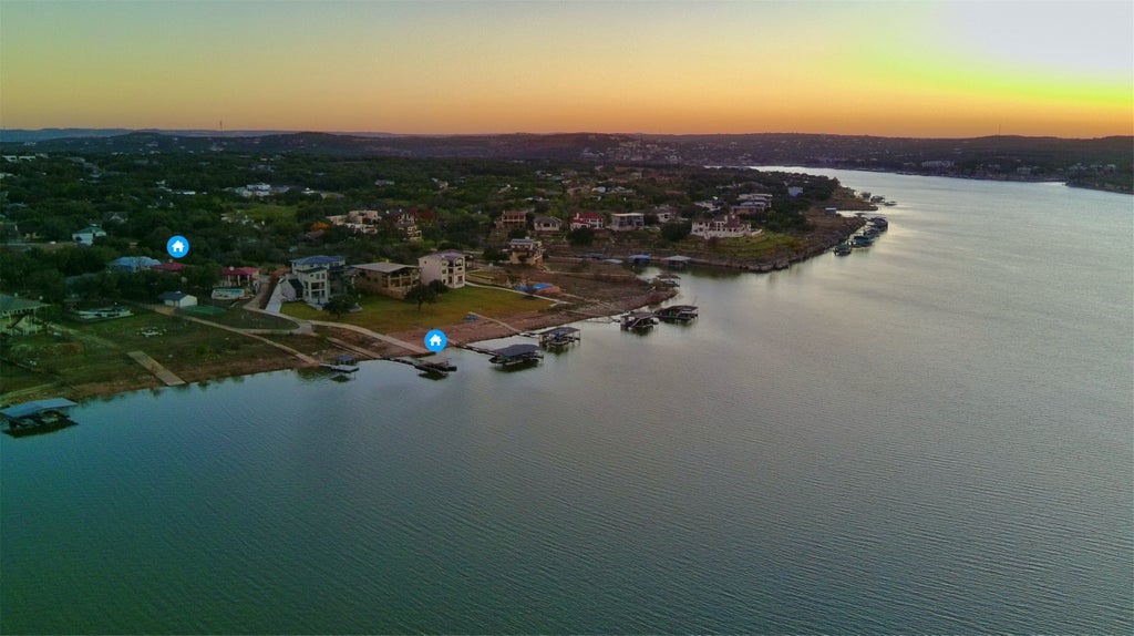 3106 Point Cove, Lago Vista