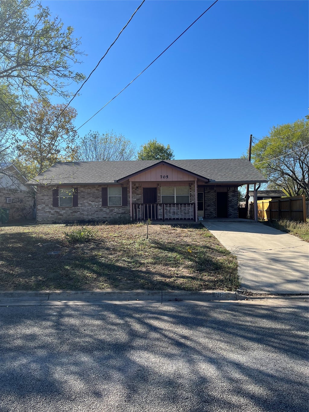 705 Guadalimar Street, Lockhart