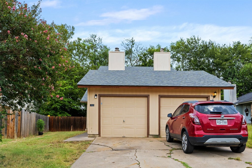 1805 Rawhide Loop, Round Rock